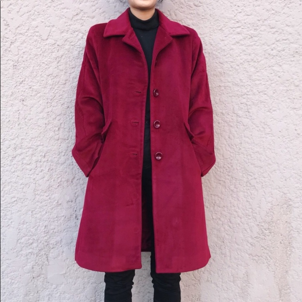 Vintage 🧥”Sachi”Red velvety peacoat